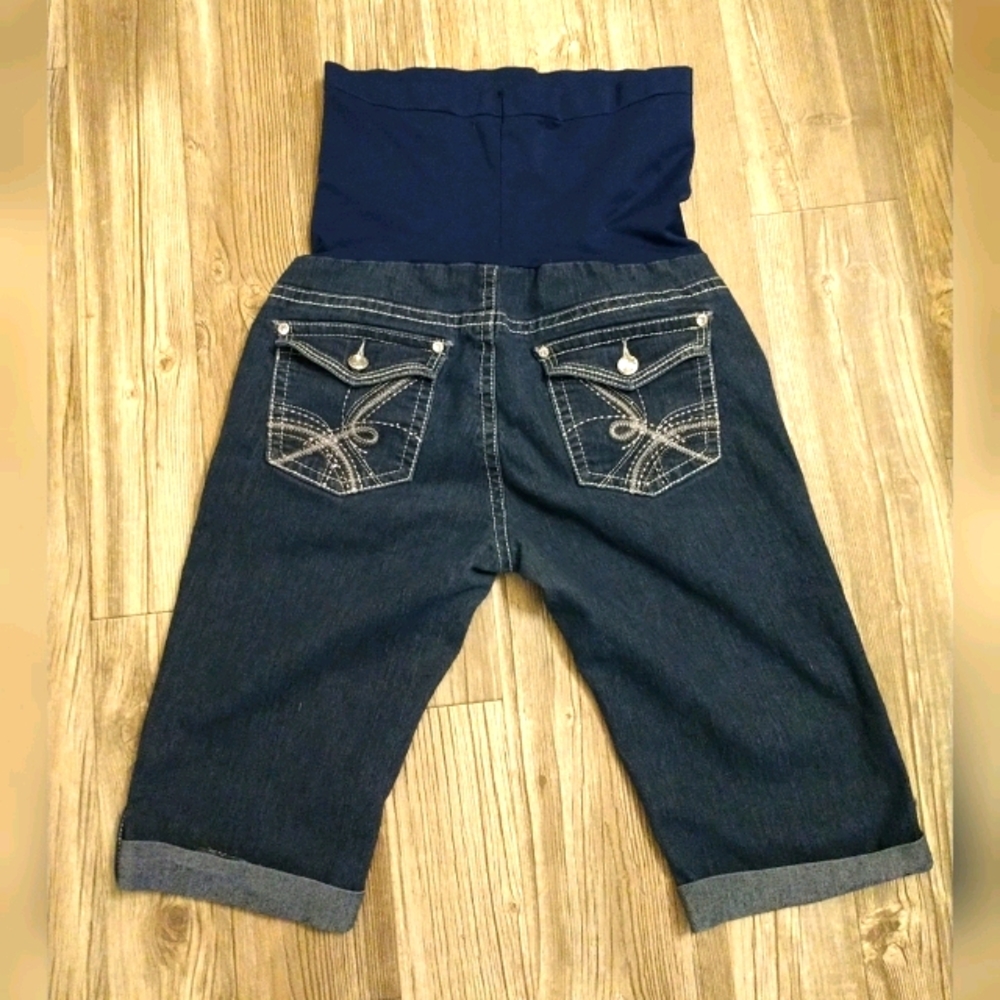 Maternity Capri Jeans